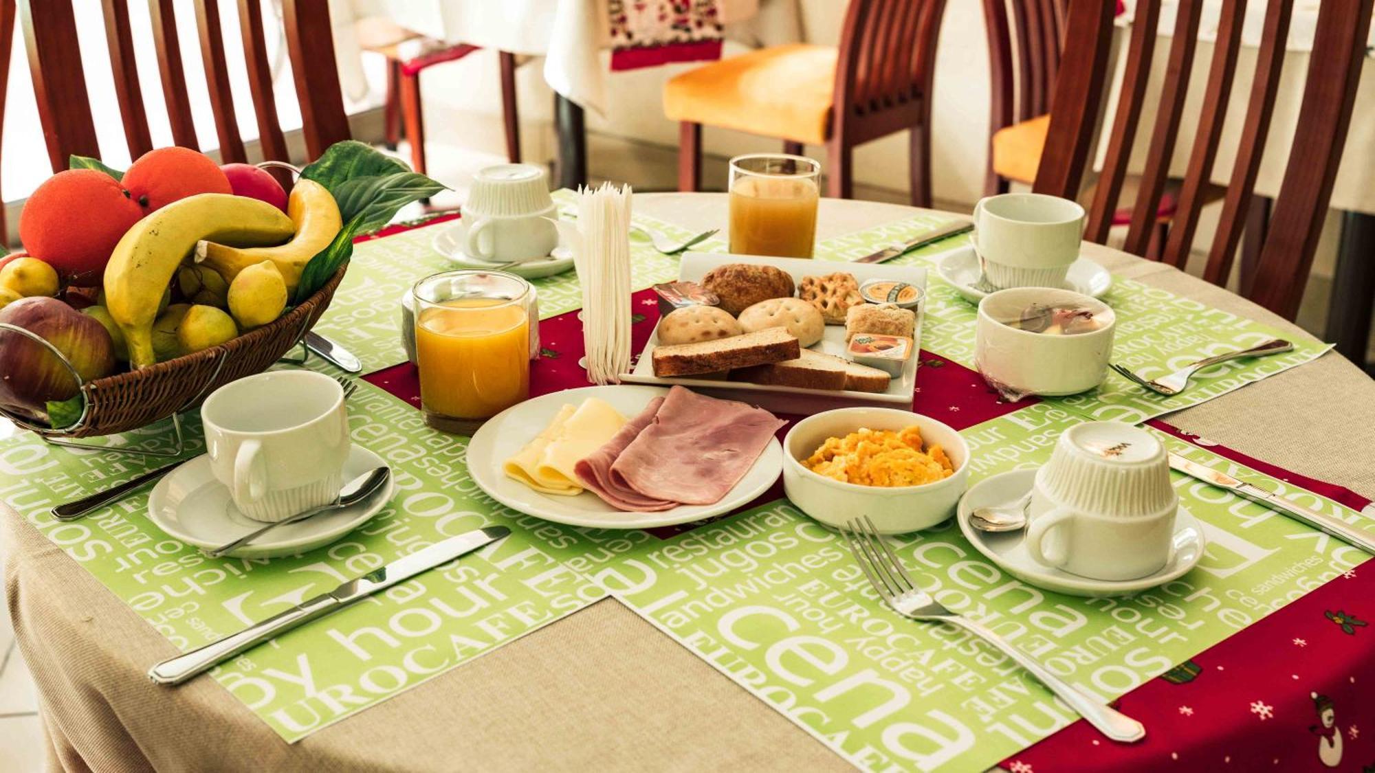Hotel Eurotel El Bosque Santiago Luaran gambar