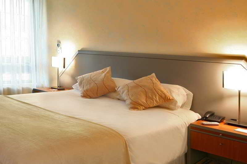 Hotel Eurotel El Bosque Santiago Luaran gambar